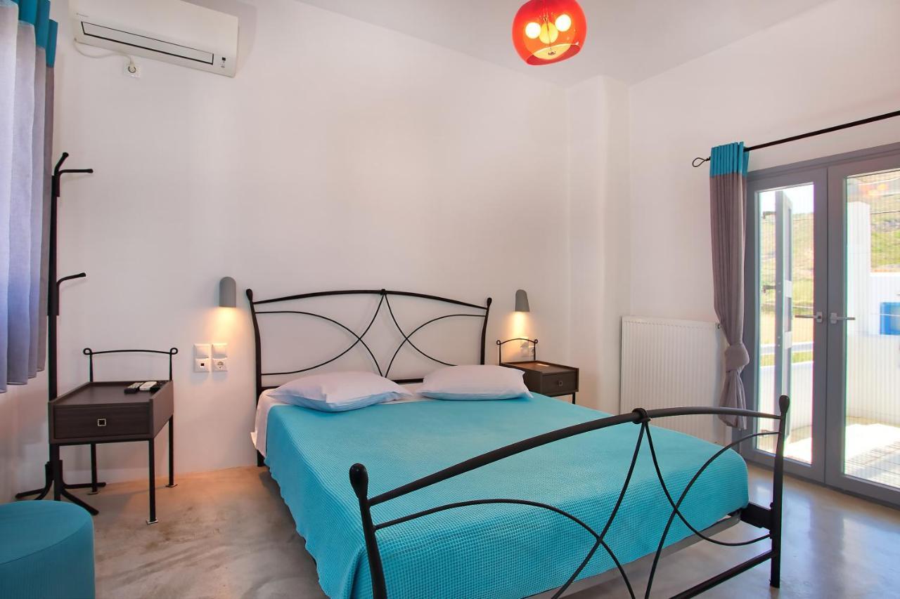 Ianthi Boutique Guesthouses Скирос Экстерьер фото
