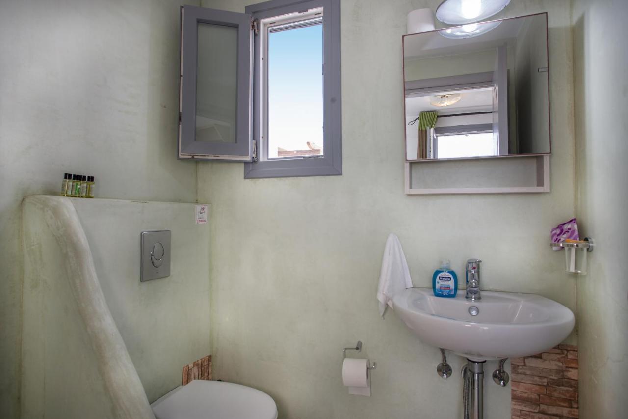 Ianthi Boutique Guesthouses Скирос Экстерьер фото