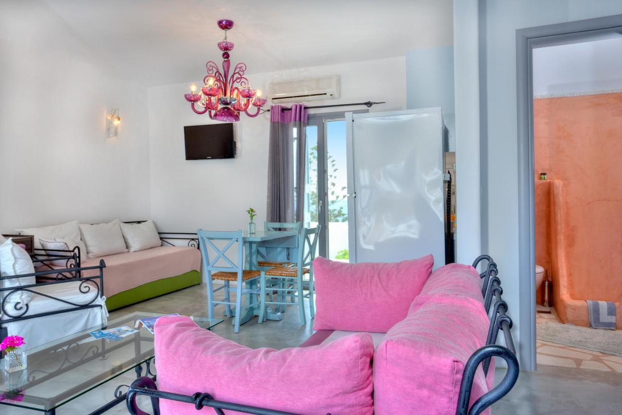 Ianthi Boutique Guesthouses Скирос Экстерьер фото