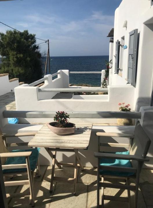 Ianthi Boutique Guesthouses Скирос Экстерьер фото