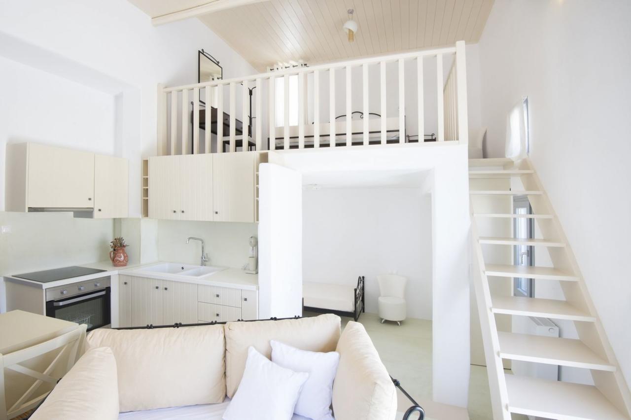 Ianthi Boutique Guesthouses Скирос Экстерьер фото